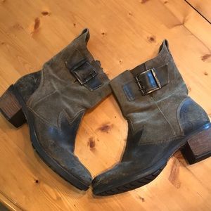 OluKai Hawaiian army green boots.  High quality, stitched soles.